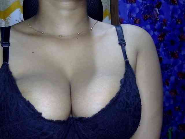 Nusrat-Mimi webcam