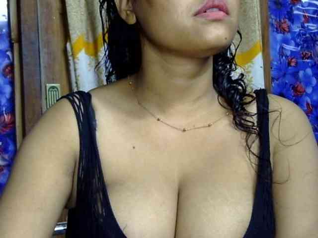 Nusrat-Mimi webcam