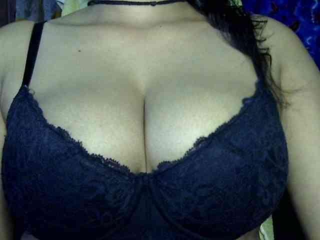 Nusrat-Mimi webcam