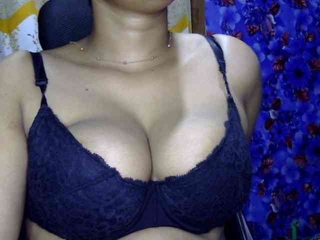 Nusrat-Mimi webcam