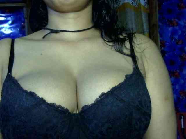 Nusrat-Mimi webcam