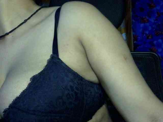 Nusrat-Mimi webcam
