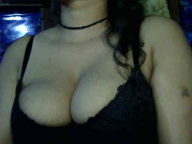Nusrat-Mimi webcam