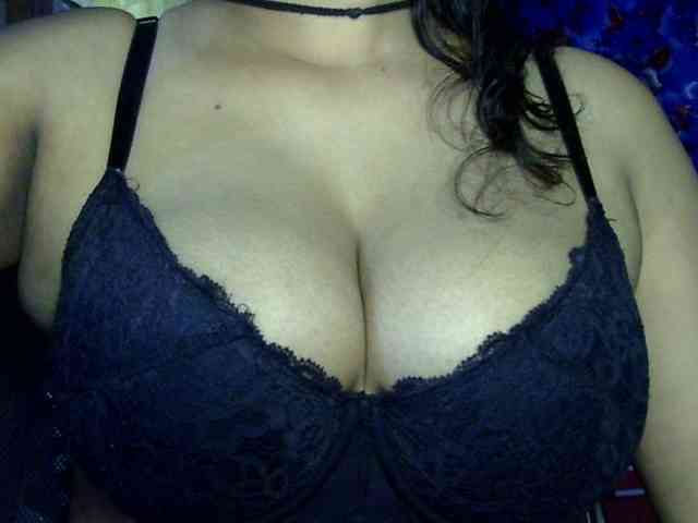 Nusrat-Mimi webcam