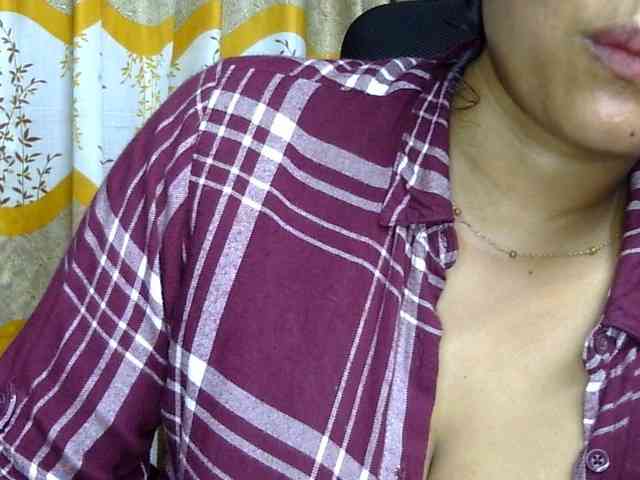 Nusrat-Mimi webcam