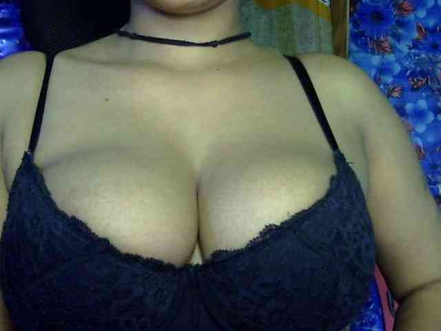 Nusrat-Mimi webcam