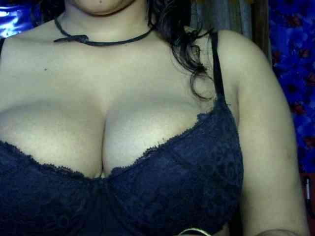 Nusrat-Mimi webcam