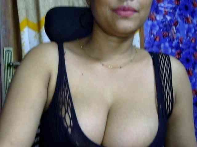 Nusrat-Mimi webcam