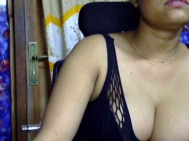 Nusrat-Mimi webcam