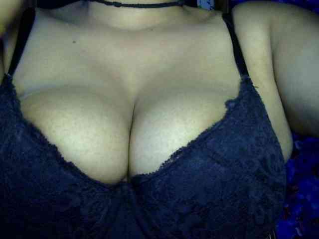 Nusrat-Mimi webcam