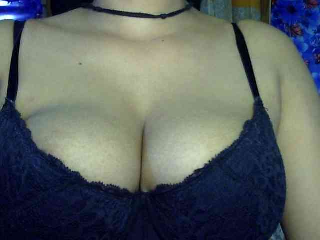 Nusrat-Mimi webcam