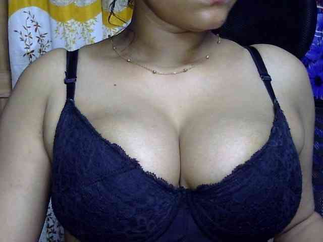 Nusrat-Mimi webcam