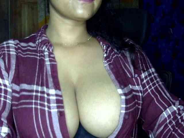 Nusrat-Mimi webcam