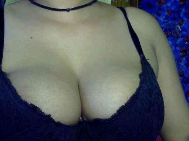 Nusrat-Mimi webcam