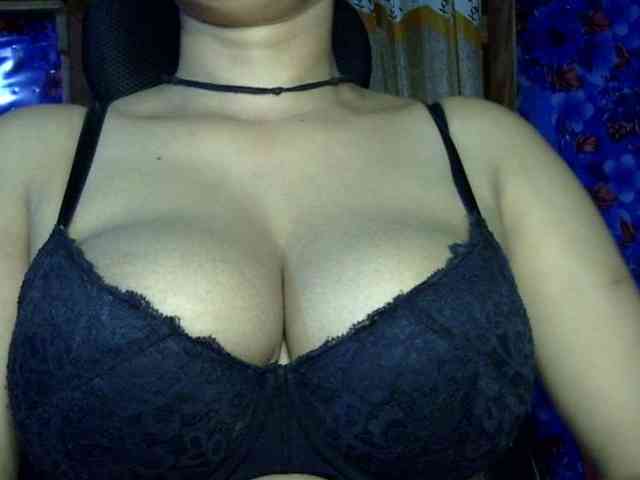 Nusrat-Mimi webcam