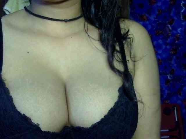 Nusrat-Mimi webcam