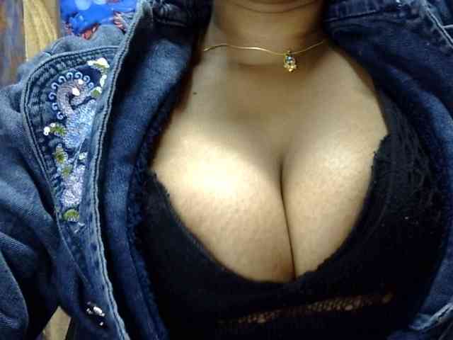 Nusrat-Mimi webcam