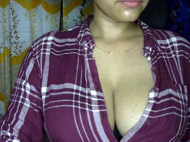 Nusrat-Mimi webcam