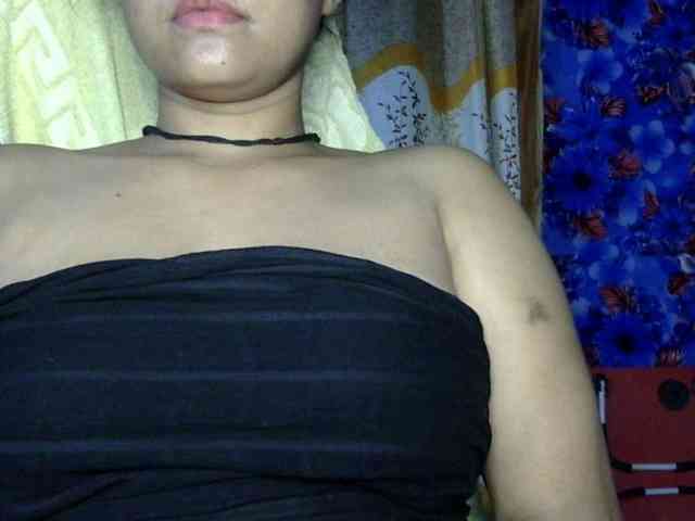 Nusrat-Mimi webcam