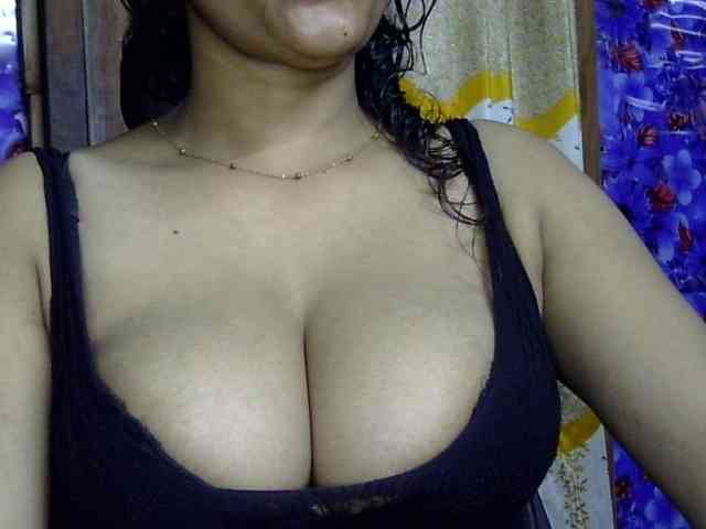 Nusrat-Mimi webcam