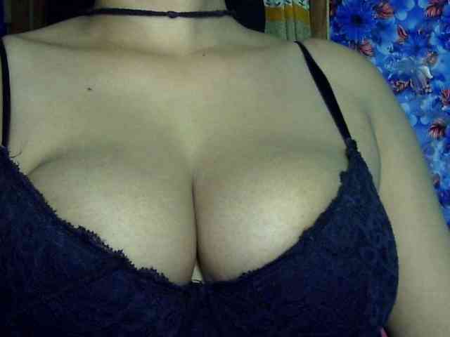 Nusrat-Mimi webcam