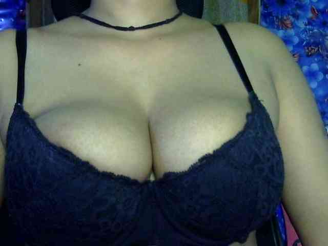 Nusrat-Mimi webcam