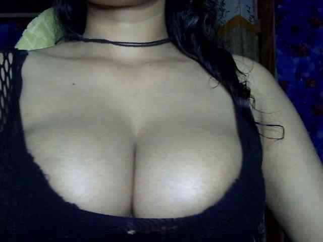 Nusrat-Mimi webcam