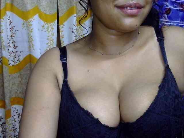 Nusrat-Mimi webcam