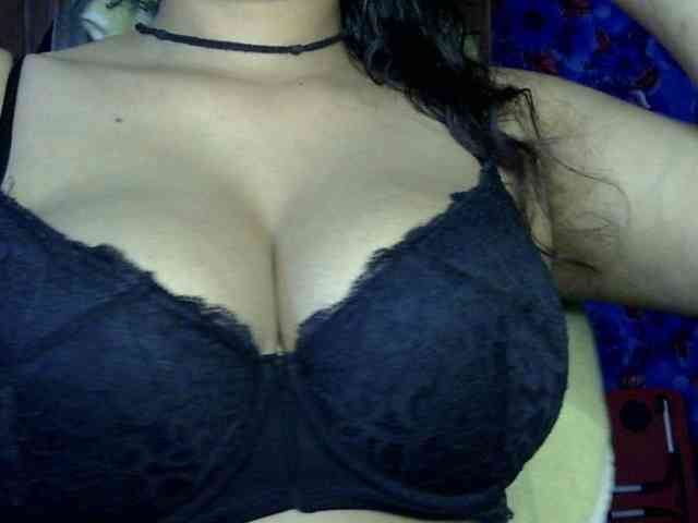 Nusrat-Mimi webcam