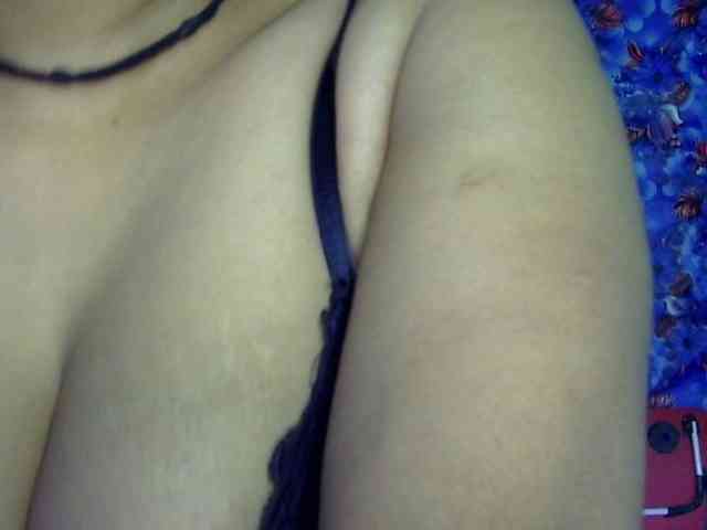 Nusrat-Mimi webcam