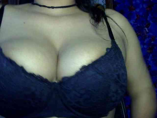 Nusrat-Mimi webcam