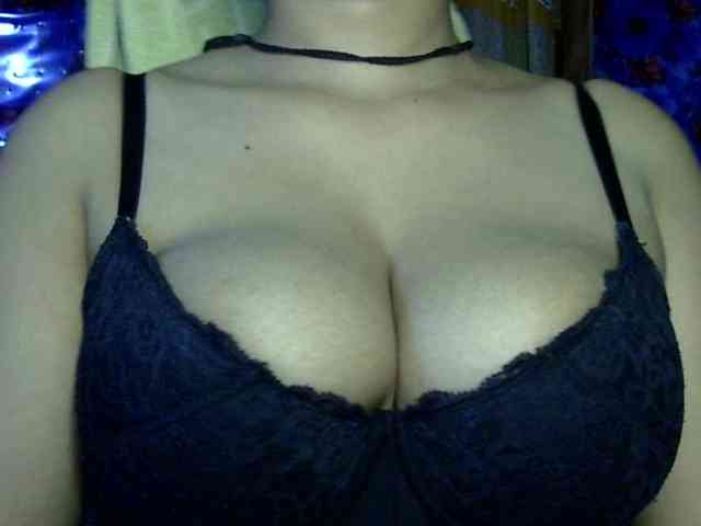 Nusrat-Mimi webcam