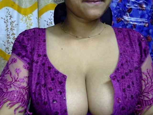 Nusrat-Mimi webcam