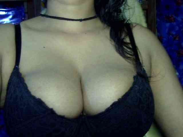 Nusrat-Mimi webcam