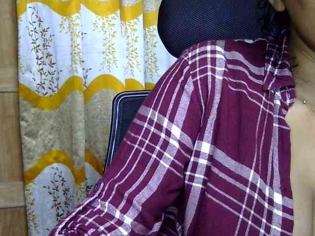 Nusrat-Mimi webcam