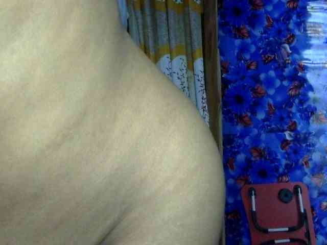 Nusrat-Mimi webcam