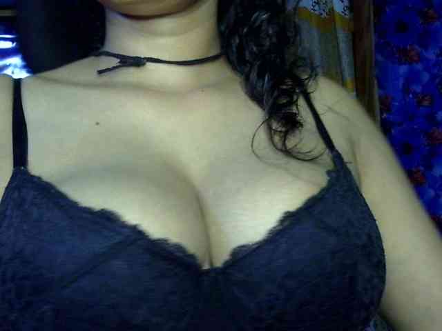 Nusrat-Mimi webcam