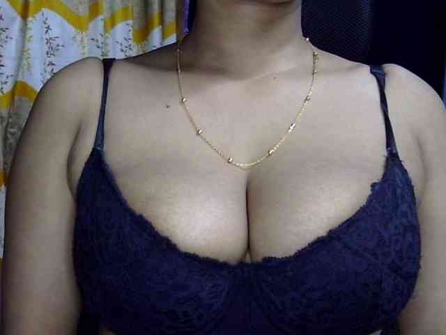 lima11 Live Webcam on BongaCams lima11 Live Webcam on BongaCams