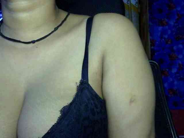 Nusrat-Mimi webcam