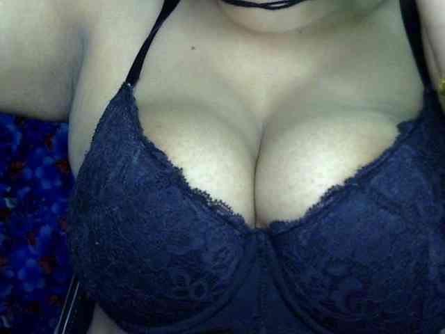 Nusrat-Mimi webcam