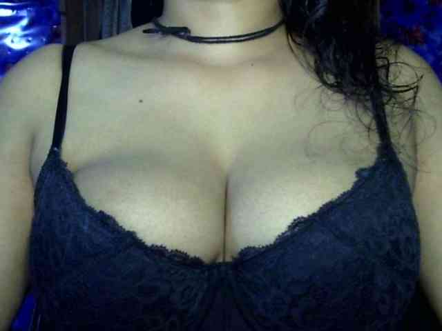 Nusrat-Mimi webcam