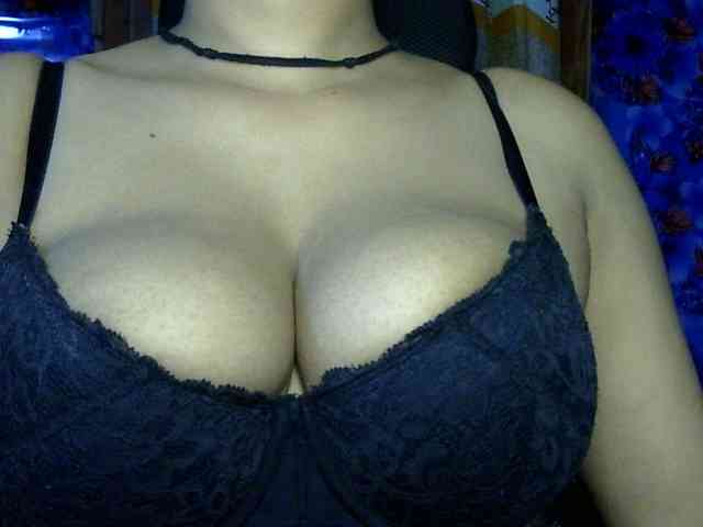 Nusrat-Mimi webcam