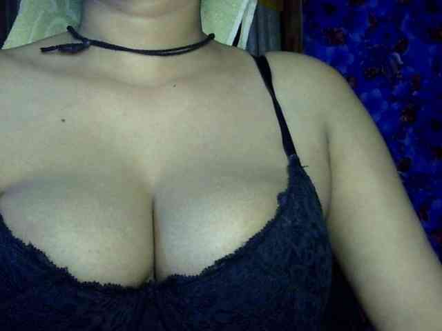 Nusrat-Mimi webcam