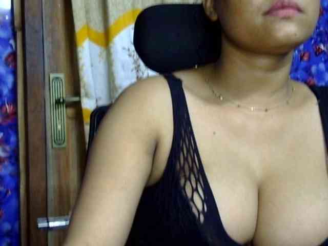 Nusrat-Mimi webcam