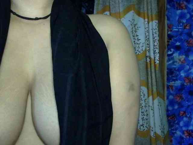 Nusrat-Mimi webcam