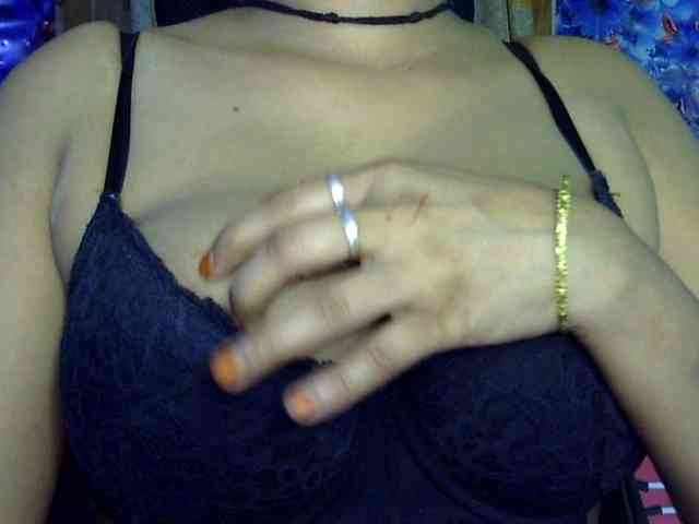 Nusrat-Mimi webcam