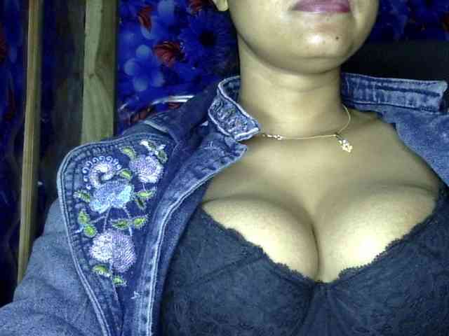 lima11 Live Webcam on BongaCams