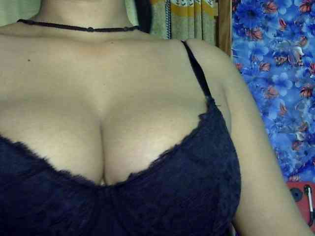 Nusrat-Mimi webcam
