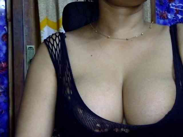 Nusrat-Mimi webcam