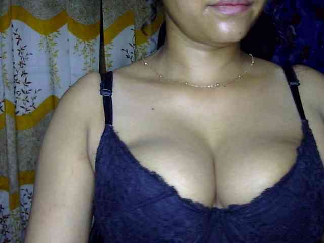 Nusrat-Mimi webcam